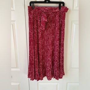 Skies are Blue Saige pleated skirt